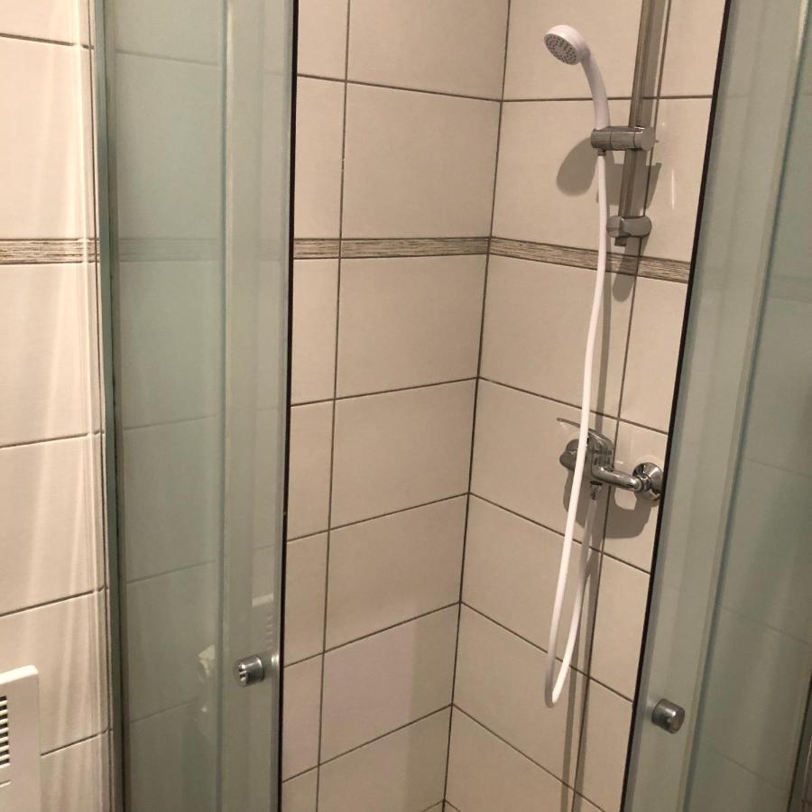 Studio Lit Separe Tarbes Centre Apartman Kültér fotó