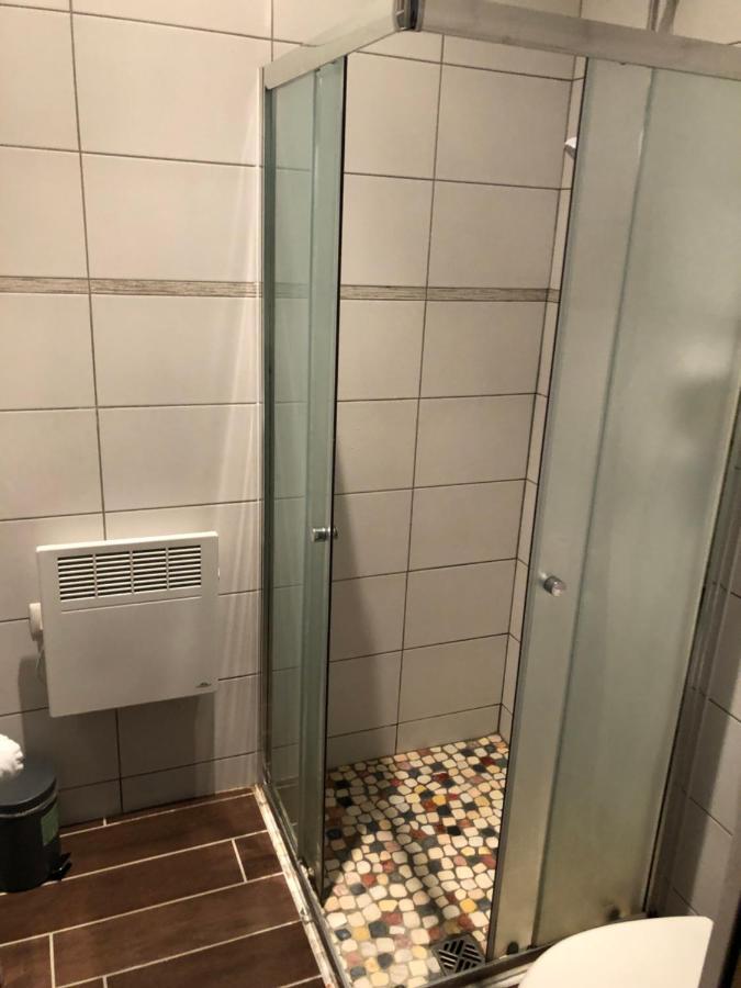 Studio Lit Separe Tarbes Centre Apartman Kültér fotó