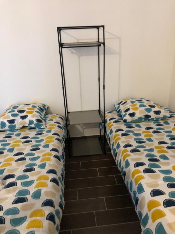 Studio Lit Separe Tarbes Centre Apartman Kültér fotó